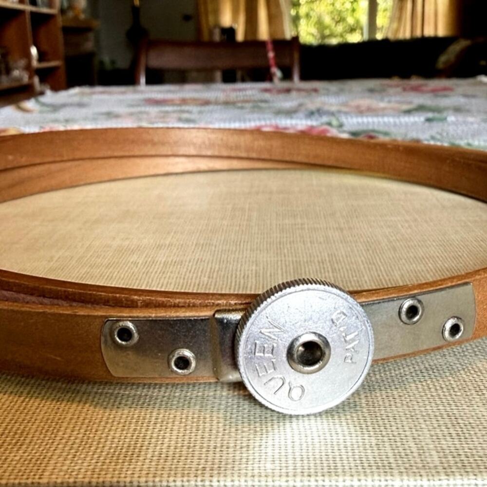 Vintage Antique Queen Patented 7" Wood Embroidery Hoop Tension Wheel